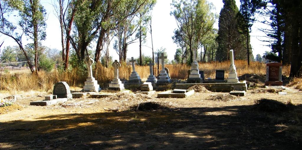 Val Smith graveyard